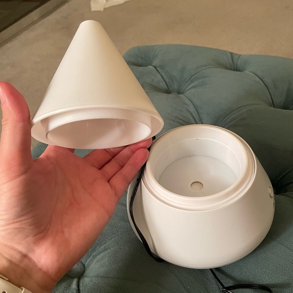 NOW ultrasonic cone oil diffuser - Picture 7 of 8